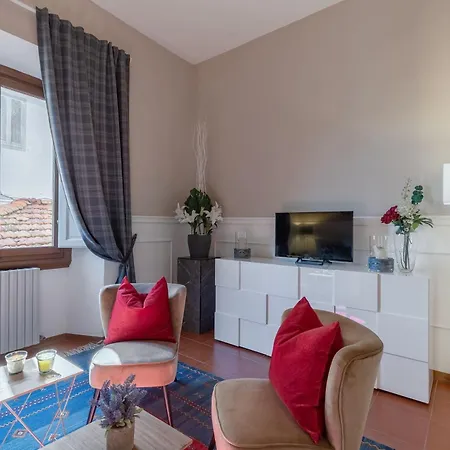 Charming Florence-hosted By Sweetstay Florencie