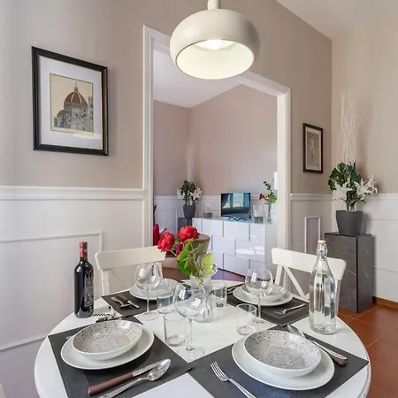 Charming Florence-hosted By Sweetstay *