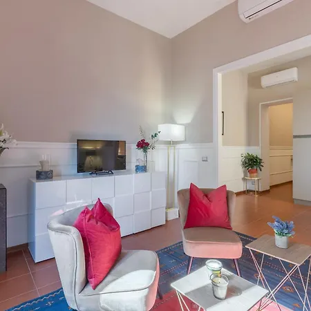 Charming Florence-hosted By Sweetstay * Florencie